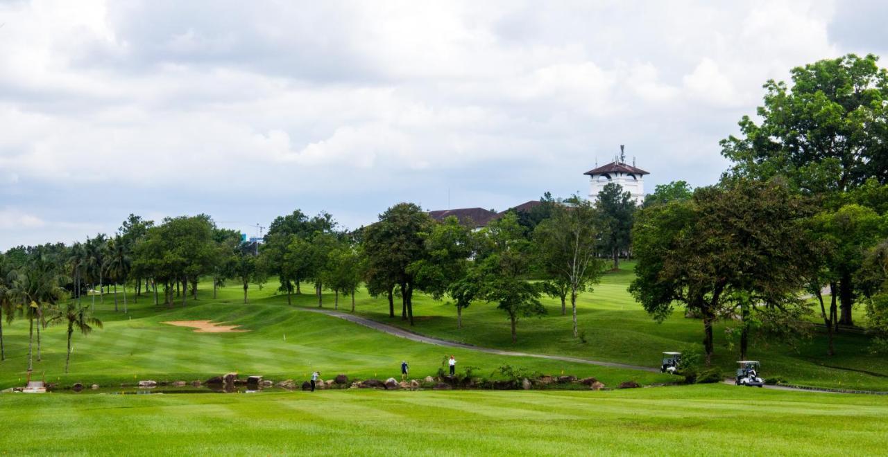 Ponderosa Golf & Country Hotel 4*