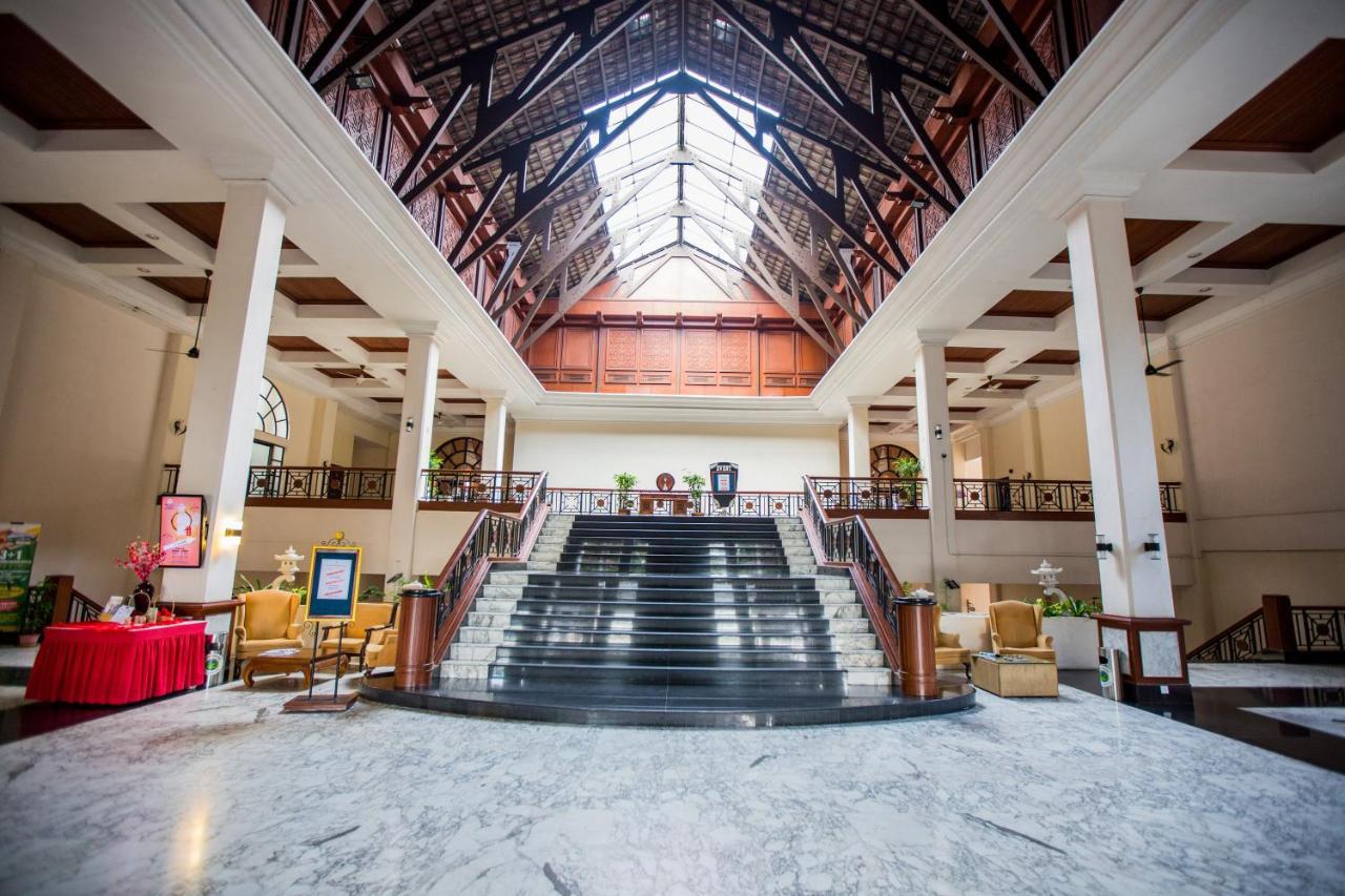 Ponderosa Golf & Country Hotel Johor Bahru