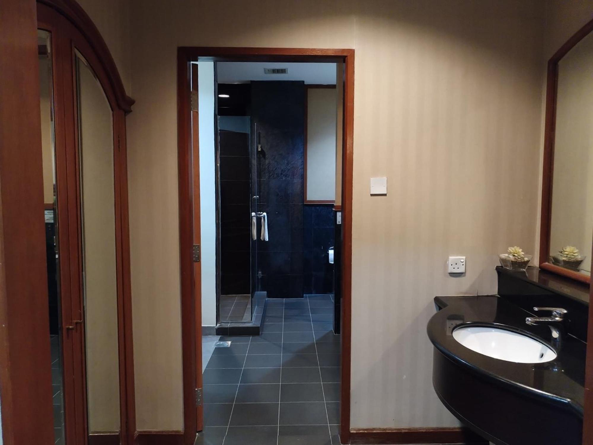 Ponderosa Golf & Country 4* Johor Bahru